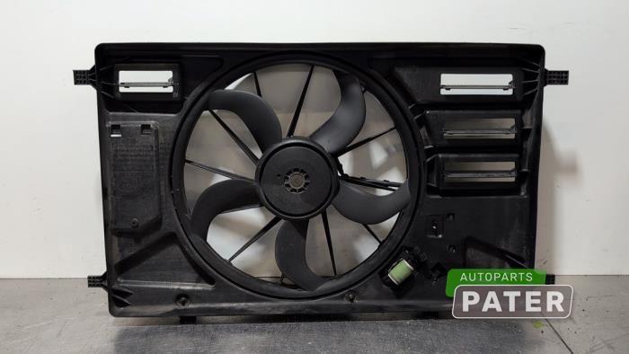 Begagnade Kylfläktshus Ford Transit 2.2 TDCi 16V Pris € 120,70 Inklusive moms erbjuds av Autoparts Pater