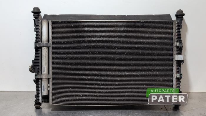 Usagé Radiateur Ford Transit 2.2 TDCi 16V Prix € 127,05 Prix TTC proposé par Autoparts Pater