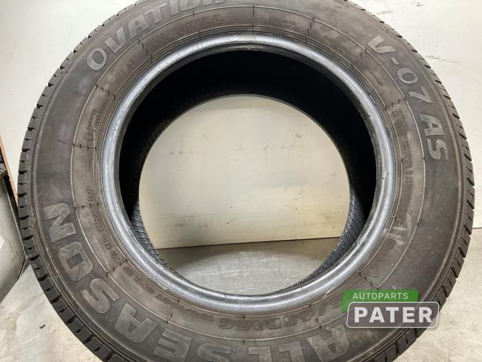 Używane Opona Ford Transit 2.2 TDCi 16V Cena € 50,82 Z VAT oferowane przez Autoparts Pater