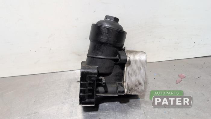 Gebrauchte Ölfiltergehäuse Volkswagen Caddy Combi III (2KB,2KJ) 1.6 TDI 16V Preis € 38,12 Mit Mehrwertsteuer angeboten von Autoparts Pater
