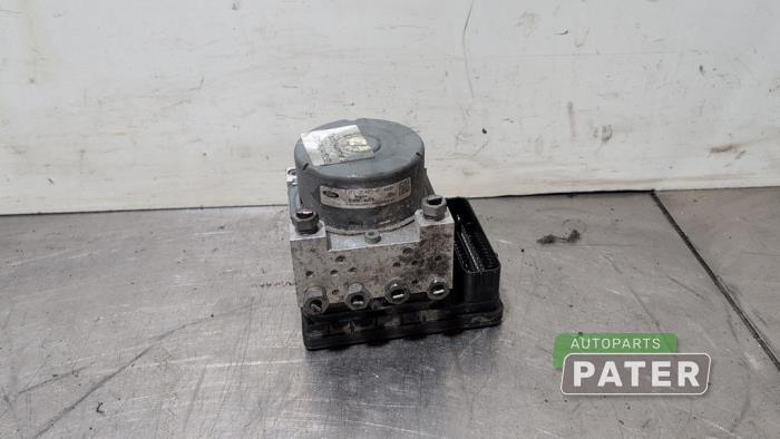 Usagé Bloc ABS Ford Focus 3 Wagon 1.0 Ti-VCT EcoBoost 12V 125 Prix € 183,75 Règlement à la marge proposé par Autoparts Pater