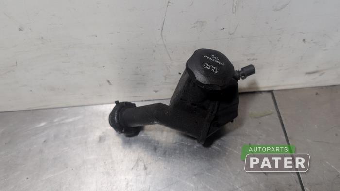 Begagnade Styrservotank Porsche 911 (997) 3.6 24V Carrera Pris € 36,75 Marginaltabell erbjuds av Autoparts Pater