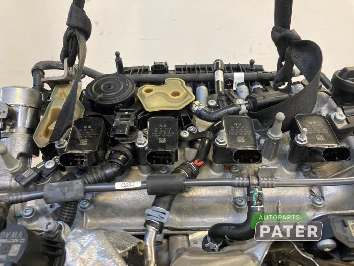 Engine from a Volkswagen Polo VI (AW1) 2.0 GTI 2024