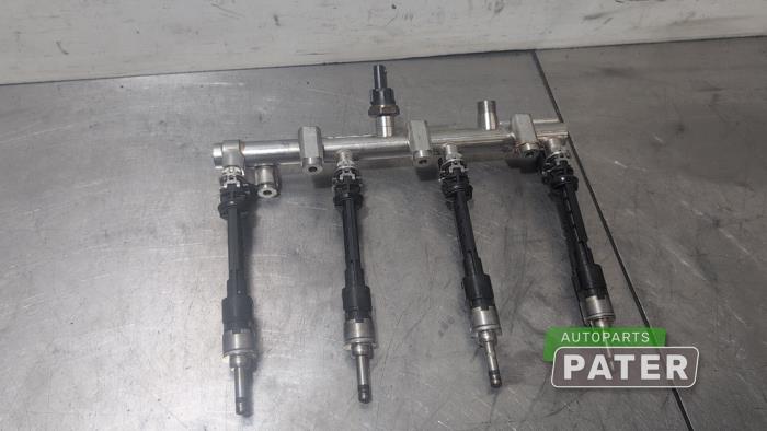 Usagé Système d'injection Mercedes CLA (118.3) 1.3 CLA-180 Turbo 16V Prix € 94,50 Règlement à la marge proposé par Autoparts Pater