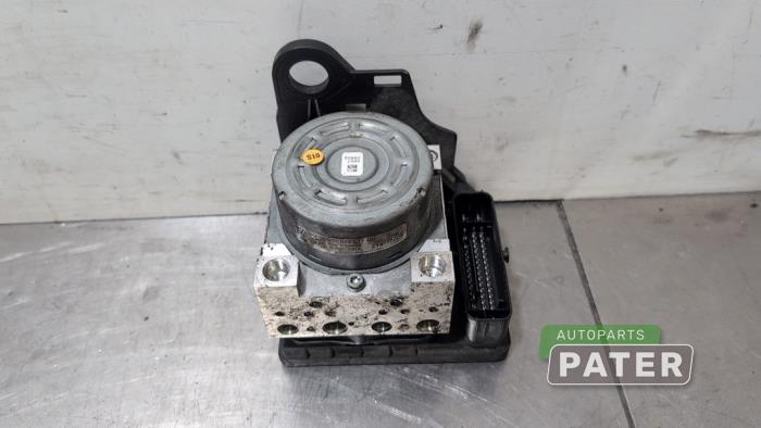 Begagnade ABS-pump Audi A3 Limousine (8VS/8VM) 1.0 TFSI 12V Pris € 210,00 Marginaltabell erbjuds av Autoparts Pater