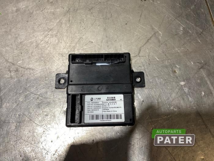 Używane Modul gateway MG ZS EV Cena € 78,75 Procedura marży oferowane przez Autoparts Pater