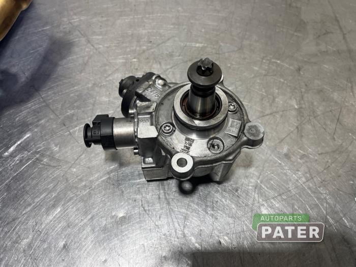 Used Mechanical fuel pump Mercedes E Estate (S213) E-300de 2.0 Turbo 16V Price € 183,75 Margin scheme offered by Autoparts Pater