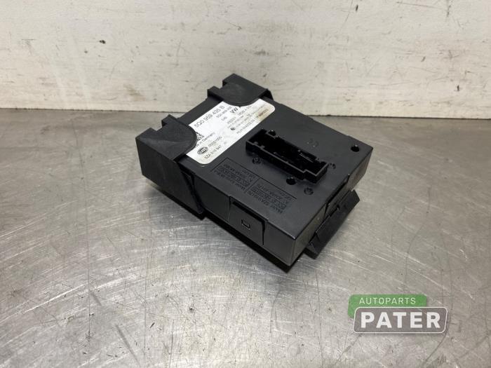 Używane Modul keyless vehicle Audi A3 Sportback (8VA/8VF) 1.4 TFSI 16V e-tron Cena € 26,25 Procedura marży oferowane przez Autoparts Pater