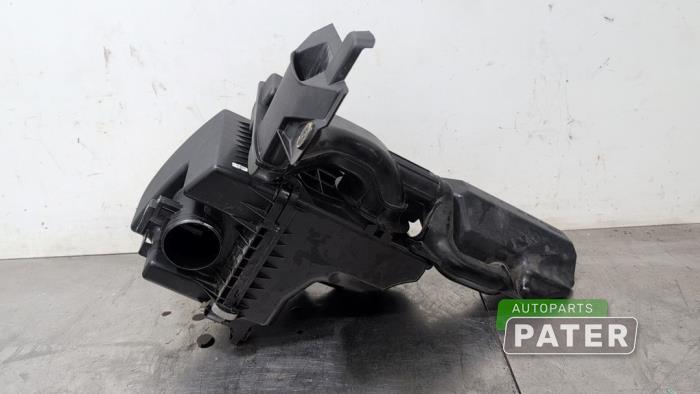 Begagnade Luftfilterhus Mazda CX-3 (DJ/DK) 2.0 SkyActiv-G 120 Pris € 78,75 Marginaltabell erbjuds av Autoparts Pater