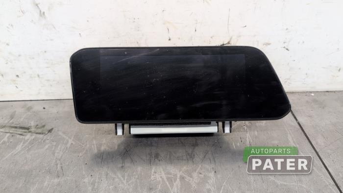 Begagnade Innerdisplay Mazda 3 (BP) 2.0 SkyActiv-G 122 M Hybrid 16V Pris € 262,50 Marginaltabell erbjuds av Autoparts Pater