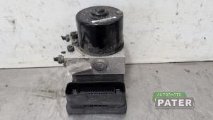 Bloc ABS d'un Ford Fiesta 6 (JA8) 1.25 16V 2010