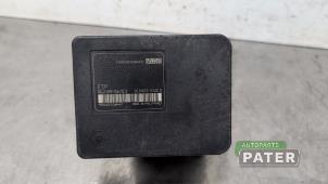 Bloc ABS d'un Ford Fiesta 6 (JA8) 1.25 16V 2010