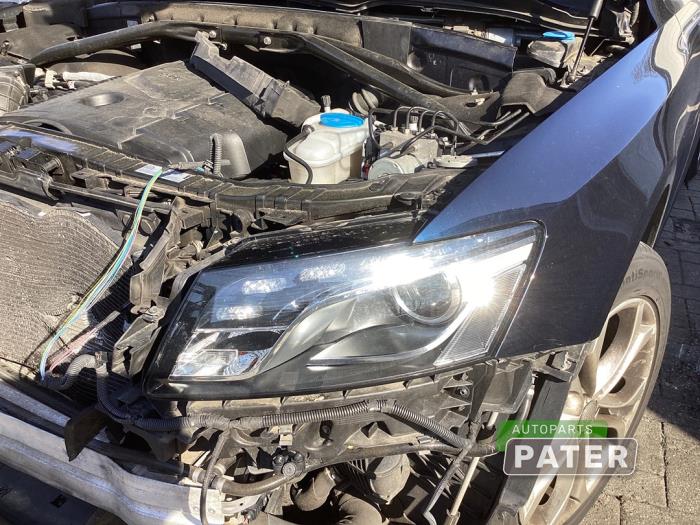 Używane Reflektor lewy Audi Q5 (8RB) 2.0 TFSI 16V Quattro Cena € 892,50 Procedura marży oferowane przez Autoparts Pater