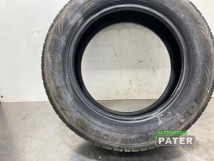 Opona z Ford Fiesta 5 (JD/JH) 1.3