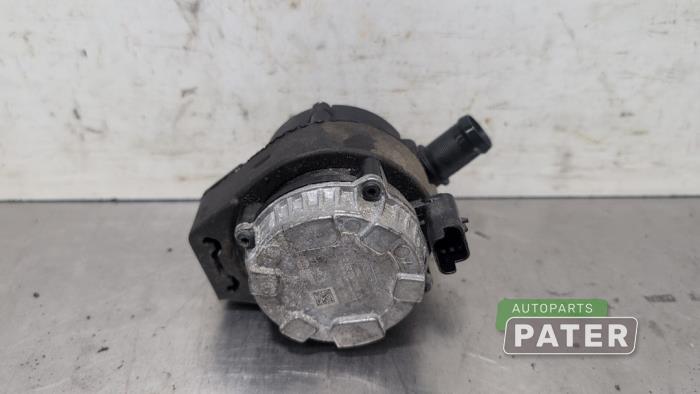 Begagnade Extra vattenpump Mercedes Citan (415.6) 1.5 109 CDI Pris € 57,17 Inklusive moms erbjuds av Autoparts Pater