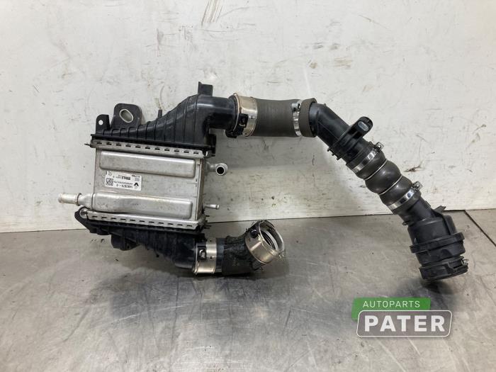 Usados Intercooler Mercedes Citan (415.6) 1.5 109 CDI Precio € 203,28 IVA incluido ofrecido por Autoparts Pater