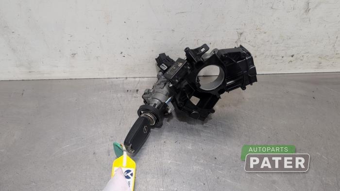 Używane Stacyjka + Kluczyk Opel Karl 1.0 12V Cena € 31,50 Procedura marży oferowane przez Autoparts Pater