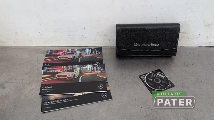 Używane Instrukcja Mercedes CLA (118.3) 1.3 CLA-200 Turbo 16V Cena € 36,75 Procedura marży oferowane przez Autoparts Pater