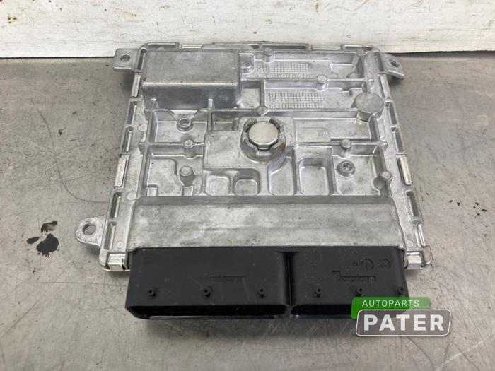 Engine management computer Mercedes CLA (118.3), 2019 1.3 CLA-200 Turbo 16V, Saloon, 4-dr, Petrol, 1.332cc, 120kW (163pk), FWD, M282914, 2019-03, 118.387 (Used)