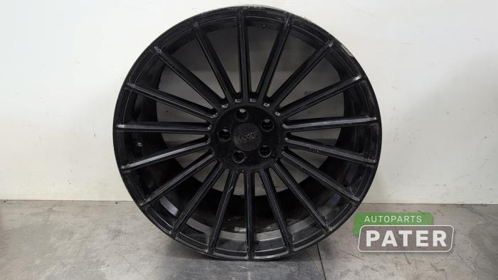 Używane Obrecz Mercedes GL (X164) 4.0 GL 420 CDI V8 32V Cena € 78,75 Procedura marży oferowane przez Autoparts Pater