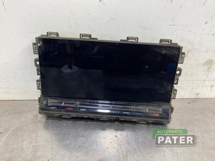 Used Interior display Volkswagen Golf VIII (CD1) 2.0 GTI 16V Price on request offered by Autoparts Pater