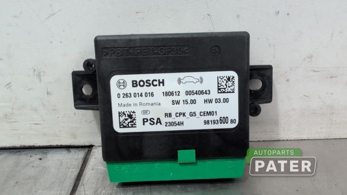 Begagnade PDC-modul Peugeot 3008 II (M4/MC/MJ/MR) 1.2 12V e-THP PureTech 130 Pris € 26,25 Marginaltabell erbjuds av Autoparts Pater