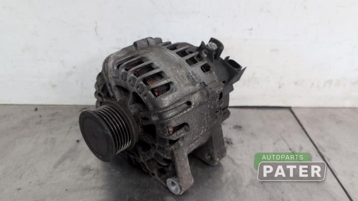 Dynamo d'un Ford Fiesta 6 (JA8) 1.6 TDCi 16V 95 2011