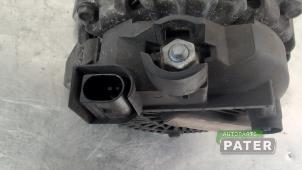 Dynamo d'un Ford Fiesta 6 (JA8) 1.6 TDCi 16V 95 2011
