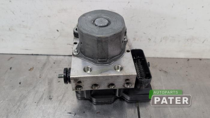 Begagnade ABS-pump Ford Transit Custom 2.2 TDCi 16V Pris € 107,99 Inklusive moms erbjuds av Autoparts Pater