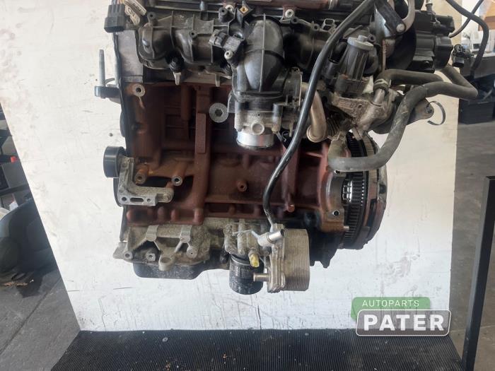 Engine from a Ford Transit Custom 2.2 TDCi 16V 2015