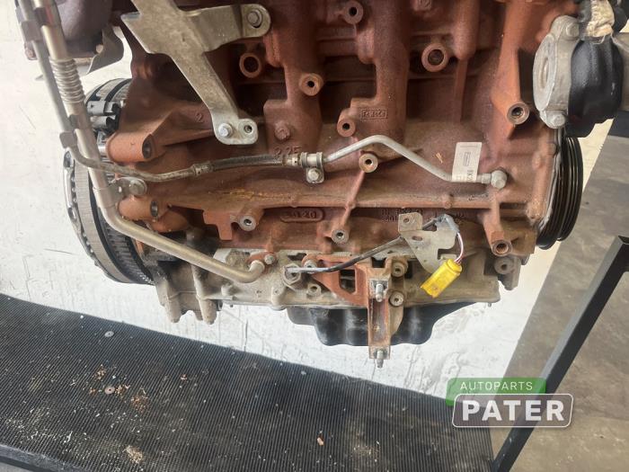 Engine from a Ford Transit Custom 2.2 TDCi 16V 2015