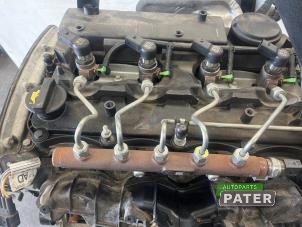 Engine from a Ford Transit Custom 2.2 TDCi 16V 2015