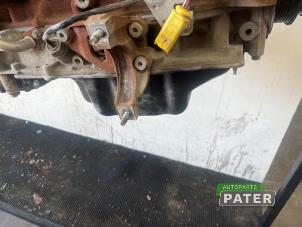 Engine from a Ford Transit Custom 2.2 TDCi 16V 2015