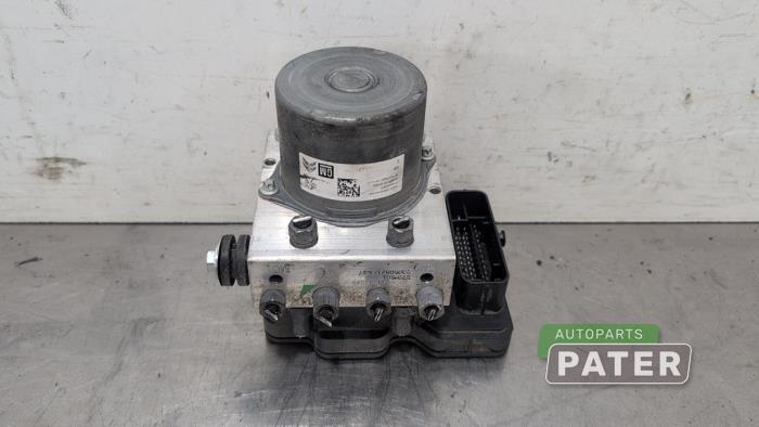 Usagé Bloc ABS Peugeot 208 II (UB/UH/UP) 1.2 Vti 12V PureTech 75 Prix € 183,75 Règlement à la marge proposé par Autoparts Pater