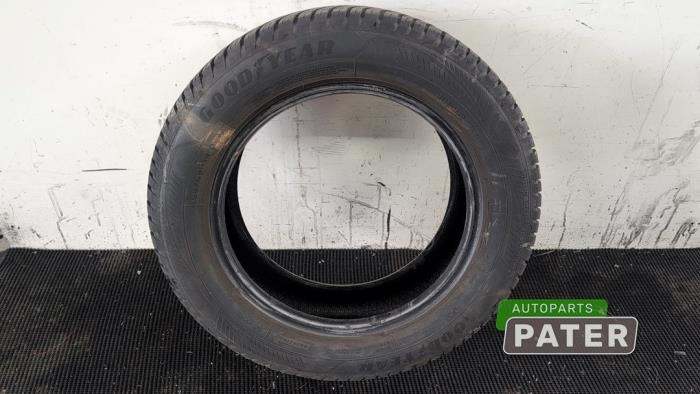 Begagnade Vinterdäck Peugeot 208 II (UB/UH/UP) 1.2 Vti 12V PureTech 75 Pris € 21,00 Marginaltabell erbjuds av Autoparts Pater