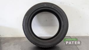 Opona z Volkswagen Polo IV (9N1/2/3) 1.2