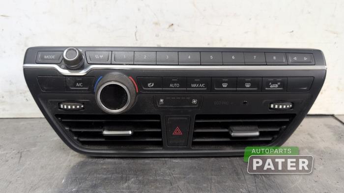 Używane Panel obslugi radia BMW i3 (I01) i3 120Ah Cena € 157,50 Procedura marży oferowane przez Autoparts Pater