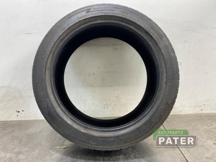 Begagnade Däck Tesla Model 3 Long Range AWD 75 kWh Pris € 26,25 Marginaltabell erbjuds av Autoparts Pater