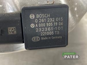 Assistant de freinage d'un Mercedes-Benz E Estate (S213) E-300de 2.0 Turbo 16V 2022