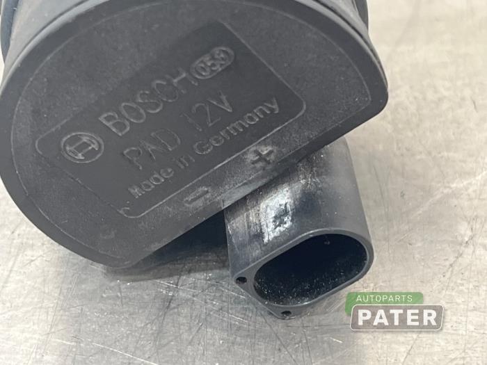 Begagnade Extra vattenpump Mercedes E Estate (S213) E-300de 2.0 Turbo 16V Pris € 21,00 Marginaltabell erbjuds av Autoparts Pater
