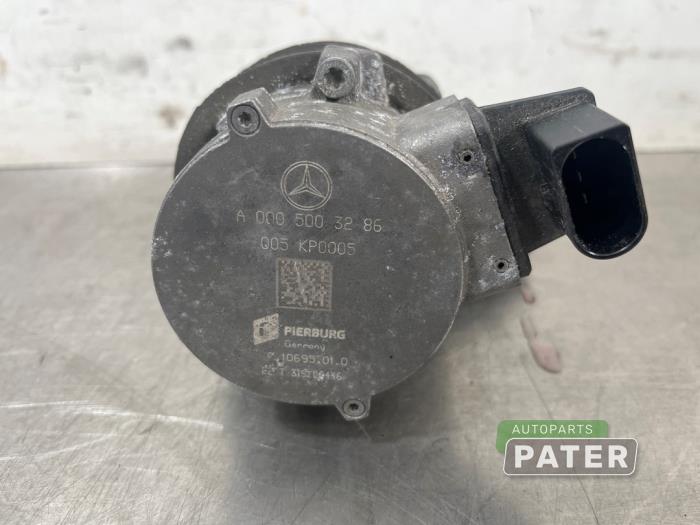 Begagnade Extra vattenpump Mercedes E Estate (S213) E-300de 2.0 Turbo 16V Pris € 99,75 Marginaltabell erbjuds av Autoparts Pater