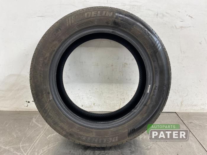 Używane Opona Mercedes B (W245) 1.7 B-170 16V Cena € 21,00 Procedura marży oferowane przez Autoparts Pater