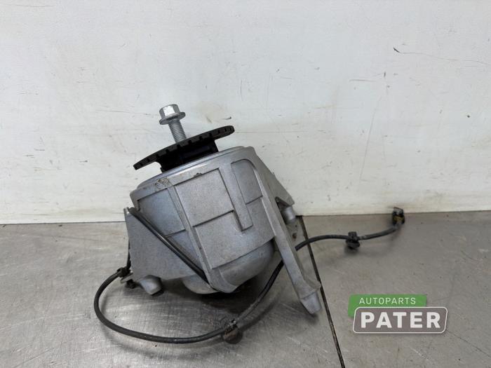 Used Engine mount Mercedes S Lang (V223) 3.0 S-350d Price € 131,25 Margin scheme offered by Autoparts Pater