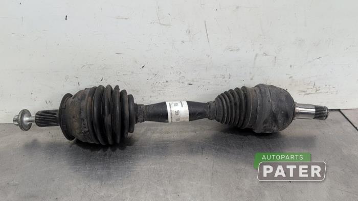 Begagnade Drivaxel, vänster fram Mercedes A (W176) 1.5 A-180 CDI, A-180d 16V Pris € 84,00 Marginaltabell erbjuds av Autoparts Pater