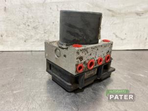 Begagnade ABS-pump Renault Grand Scénic II (JM) 2.0 16V Pris € 26,25 Marginaltabell erbjuds av Autoparts Pater