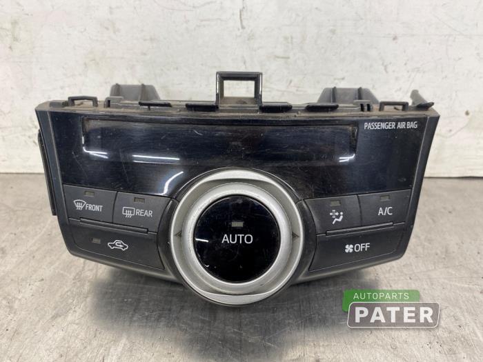 Begagnade Klimatpanel Toyota Prius Plus (ZVW4) 1.8 Hybrid 16V Pris € 42,00 Marginaltabell erbjuds av Autoparts Pater