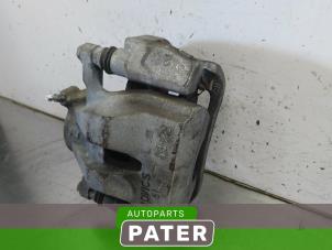 Used Front brake calliper, left Toyota Prius Plus (ZVW4) 1.8 16V Price € 21,00 Margin scheme offered by Autoparts Pater