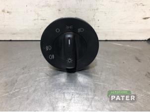 Gebrauchte Licht Schalter Skoda Octavia Combi (1Z5) 1.6 TDI Greenline Preis auf Anfrage angeboten von Autoparts Pater