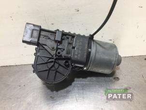 Used Front wiper motor Peugeot 206 CC (2D) 1.6 16V Price € 31,50 Margin scheme offered by Autoparts Pater