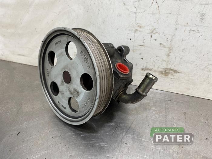 Used Power steering pump Audi A4 Quattro (B6) 1.8 T 20V Price € 26,25 Margin scheme offered by Autoparts Pater